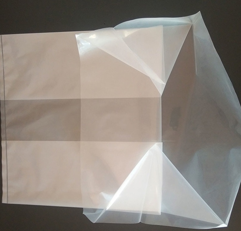 Deciding on the Perfect PE Square-Bottom Bag for Your Packaging Needs